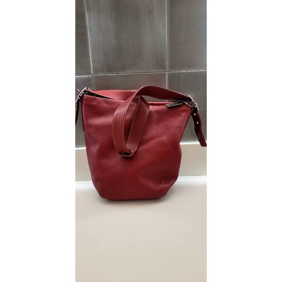 Coach Handbags - Coach Dark Deep Lipstick Red Soho Legacy Leather Bag Bucket Bag Vintage Coach